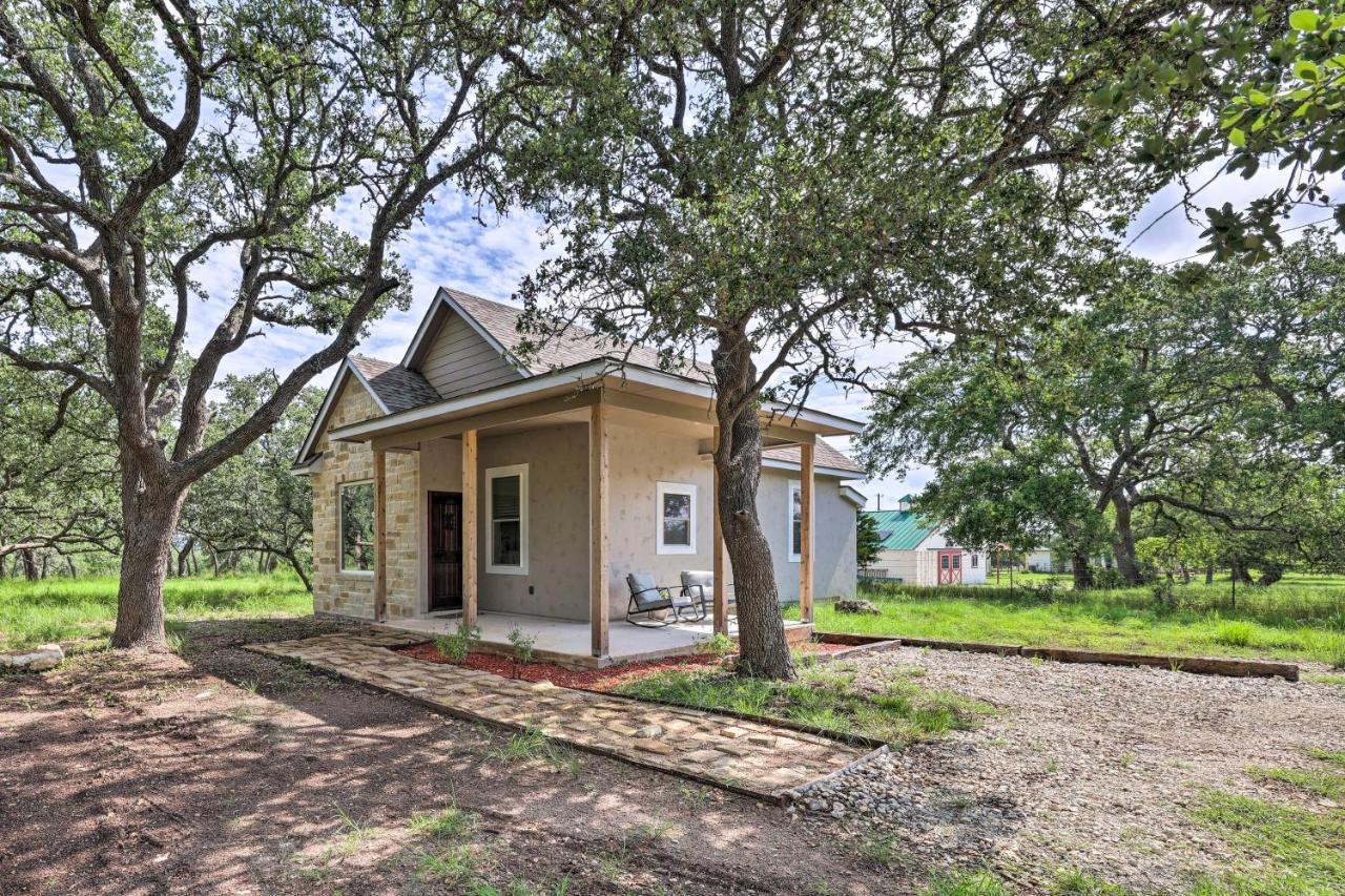 Cozy Spring Branch Cottage In Hill Country! ภายนอก รูปภาพ