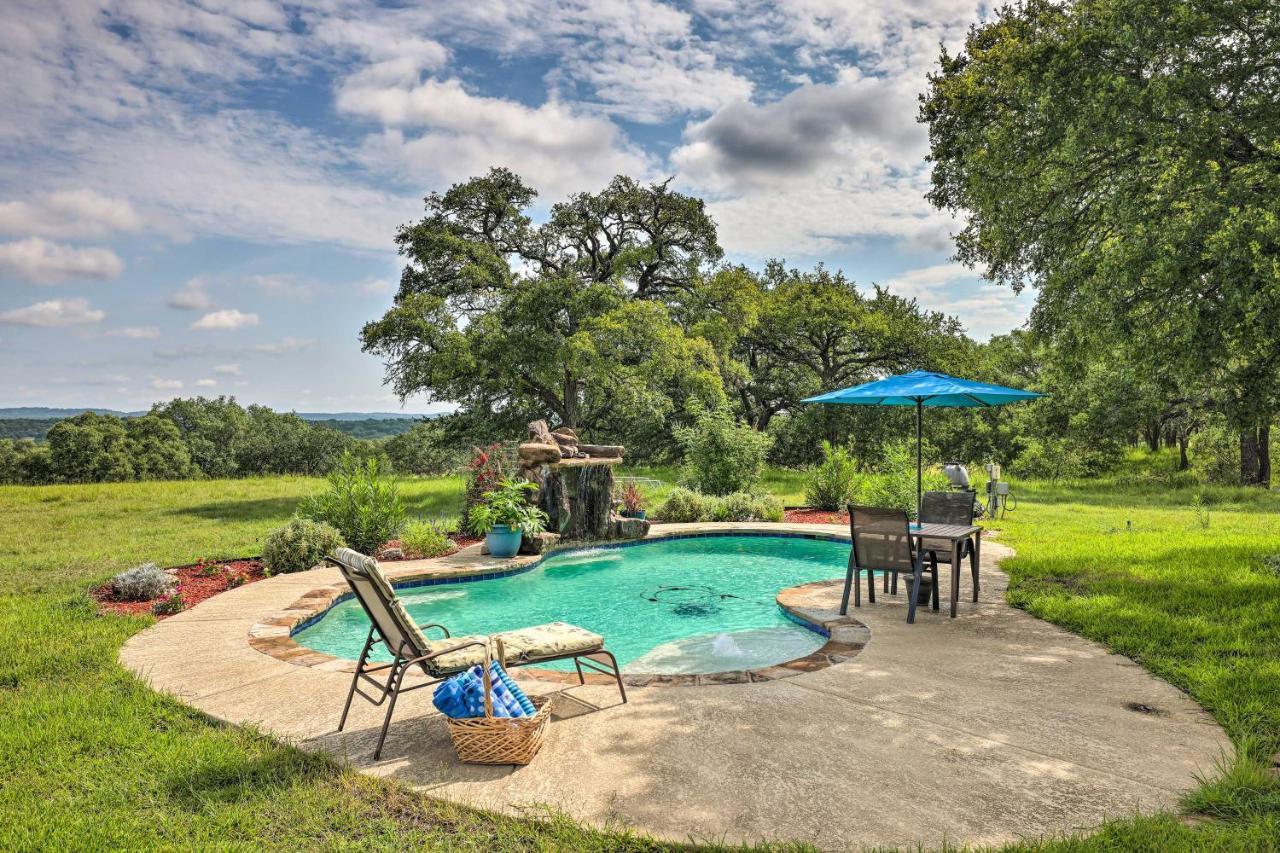 Cozy Spring Branch Cottage In Hill Country! ภายนอก รูปภาพ